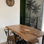 Maison Renovee Pres De La Plage Avec Jardin Clos Et Parking - Fr-1-426-562