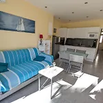 Ti Caraibe Appartement Vue Mer Et Parking Gratuit Du 1 Juin Au 30 Septembre