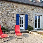 Holiday Home Ty Pol By Interhome
