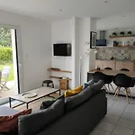 Maison De Vacances Locquirec