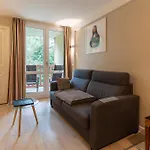6-Person Flat With Swimming Pool Tennis Court And Free Park 217