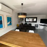 T3 Confort Avec Clim Et Wifi, Terrasse, 300M Commerces, Plage A Proximite, Parking Prive - Fr-1-81-623