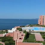 Studio Cabine En Front De Mer A Sete, Parking Prive, Piscine - 2 Cles Vacances - Fr-1-472A-151