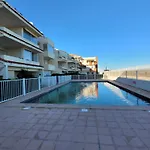 Tahiti Beach, T2 A La Mer, Piscine, Terrasse Et Parking