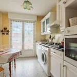 Appartement Cosy A Biarritz, Proche Des Commerces Et Plages, Avec Parking Et Balcon - Fr-1-3-607