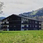 Penthouse Spacieux Calme, Proche Centre Et Pistes, Parfait Pour Familles - Fr-1-598-171