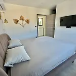 Villa Vanille Cap D Agde Luxe Piscine Chauffee 5 Etoiles