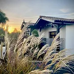 Hotel Particulier - Les Lodges Du Bassin D'Arcachon- Petit-Dejeuner Sur Demande- Prestations Haut De Gamme