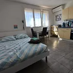 Palavas Beau Studio Avec Parking Climatisation