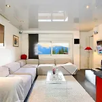 Triplex Moderne Avec Terrasse A Courchevel 1850, Pres Des Pistes Et Services, 3 Suites, Parking - Fr-1-575-145