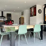 205 - Maison 8 Personnes En Plein Coeur De Plurien