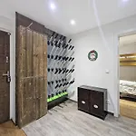 Grand Appart. Renove Centre Station Avec Parking Et Wifi - Fr-1-518-160