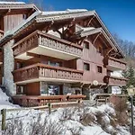 Appartement Proche Des Pistes Avec Piscine, Spa Et Parking Couvert A Meribel Village - Fr-1-566-50