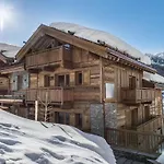 Appartement Spacieux Avec Sauna, Proche Pistes Et Commerces A Meribel Village - Fr-1-566-58