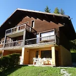 Appartement 3 Chambres Avec Cheminee, Terrasse Et Parking A La Clusaz - Fr-1-437-97