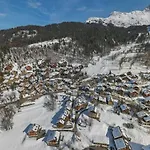Duplex 8 Pers A Meribel Village, Sauna, Garage, Proche Piste Et Commerces - Fr-1-566-69