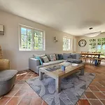 Maison Familiale, 8 Couchages, Cadre Exceptionnel