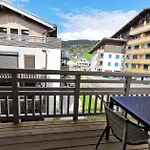 Residence Le Vieux Chene - Appartement Avec Double Balcon Au Coeur Du Village Mae-2411