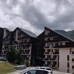 Studio Calme Pour 4 Ou 6 Personnes, Skis Aux Pieds