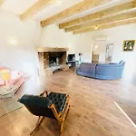 La Villa Lou Castel