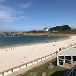 Duplex 2 Chambres Face A La Plage Avec Parking, Au Top A Tregastel - Fr-1-368-204