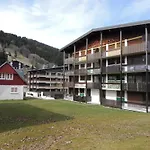 Appartement Lumineux Avec Balcon, Proche Centre Et Pistes, Parking Couvert - Les Gets - Fr-1-598-29
