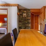Appartement Charmant Avec Balcon, Piscine & Parking A Plagne Aime 2000 - Fr-1-351-137