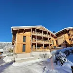 Appartement 4* Avec 2 Suites, Balcon, Garage, Acces Rapide Aux Pistes, Wifi - Fr-1-598-139