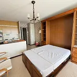 Studio Confortable Avec Balcon Et Coin Cuisine Aux Sables-D'Olonne - Fr-1-197-610