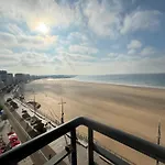 Studio Confortable Avec Balcon Face A La Plage Aux Sables-D'Olonne - Fr-1-197-611