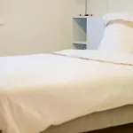 Appartement Proche De La Plage De Tanchet, Quartier Des Presidents Les Sables - 6 Personnes