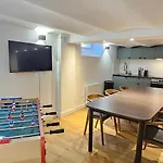 Belle Maison De Ville, 7 Couchages, Centrale