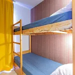 Studio Cabine 3 Personnes, Cuisine Equipee, Animaux Acceptes, Proche Pistes Et Commerces - Fr-1-353-28