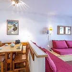 Appartement 2P Pour 4 Pers Avec Terrasse, Proche Pistes A La Plagne - Fr-1-353-46