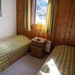 Meribel : Appt 6 Pers, 3 Chambres, Proche Pistes - Fr-1-355-1