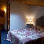 Appartement Cosy 4 Couchages A Meribel, Bord De Pistes - Fr-1-355-61