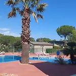 Chalet Familial Entre Les Pins