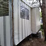 Mh F52 Camping Bois Masson