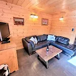 Superbe T3 + Cabine Au Centre Des Gets, Proche Pistes, 7 Pers, 4⭐, Wifi, Equipements Complets - Fr-1-598-83