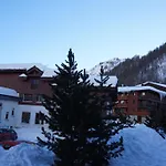 Studio Classique Avec Coin Montagne, Balcon, Parking Couvert Et Navette Gratuite, Val-D'Isere - Fr-1-694-239
