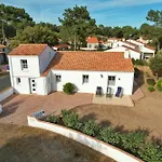 La White House, 8 Personnes/8 Velos + Free Parking