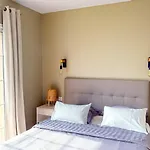 Chambre D'Hotes Avec Terrasse, Meuble Tourisme 1 Etoile