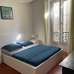 Dans Le Coeur De La Cite
