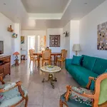 Bright Flat Close To The Beach