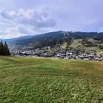 Residence Grizzly - Appartement Skis Aux Pieds, Entierement Renove Mae-1051