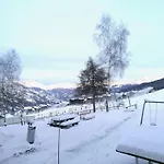 Studio Renove Ski Aux Pieds Avec Balcon - 4 Pers. - Fr-1-181-2540