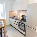 Premium T2 Neuf 1Er Etage Ultra Centre Lorient Par Groom