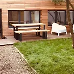 Logement Avec Jardin A 200M De La Digue