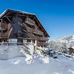 Appartement Confortable A Megeve - 2 Chambres, Balcon, Parking, Wifi, Acces Direct Pistes De Ski - Fr-1-453-48