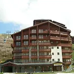 Appartement 2 Chambres, Balcon Sud-Ouest, Les Menuires - Fr-1-452-235